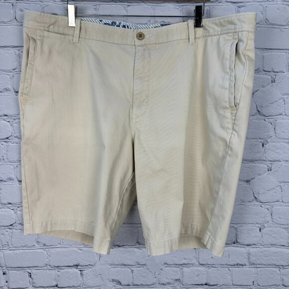 Tommy Bahama Lightweight Corduroy 10 Inch Shorts, Size 42, Bleached‎ Sand Beige